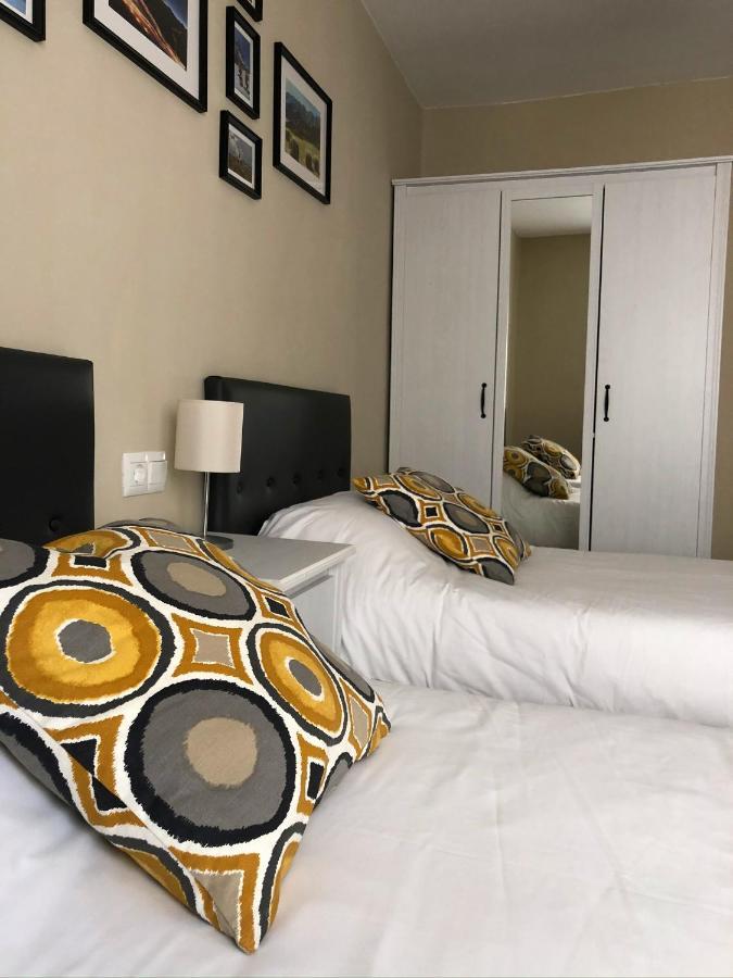 Apartamento Acogedor Y Familiar - Wifi+Chromecast Puigcerdà Buitenkant foto